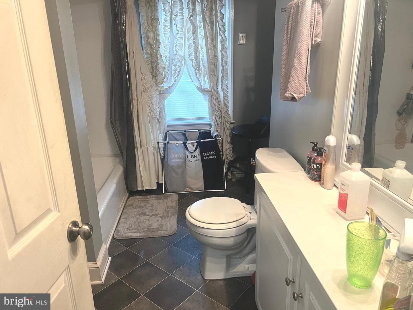 953 View Street photo 18