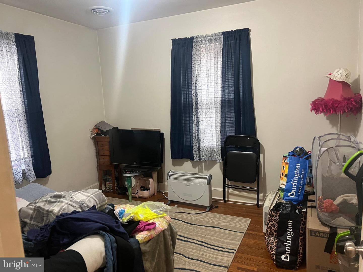 953 View Street photo 19
