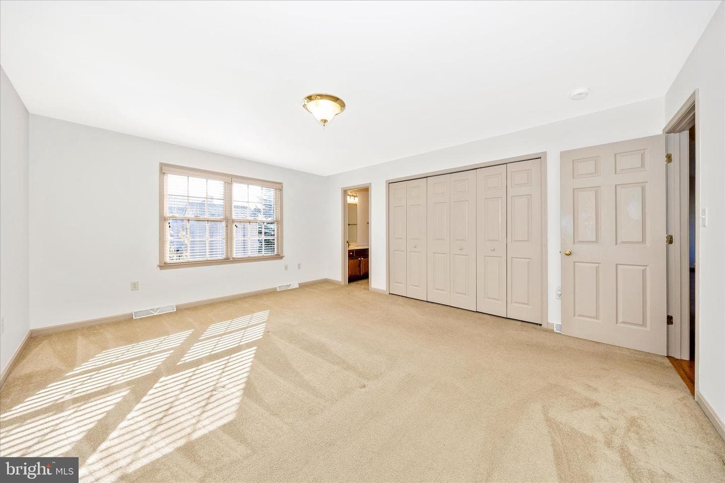 223 Montclair Court photo 21
