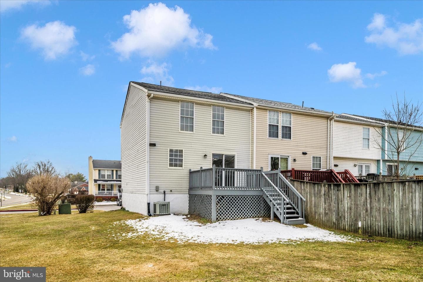 111 Tulip Court photo 32