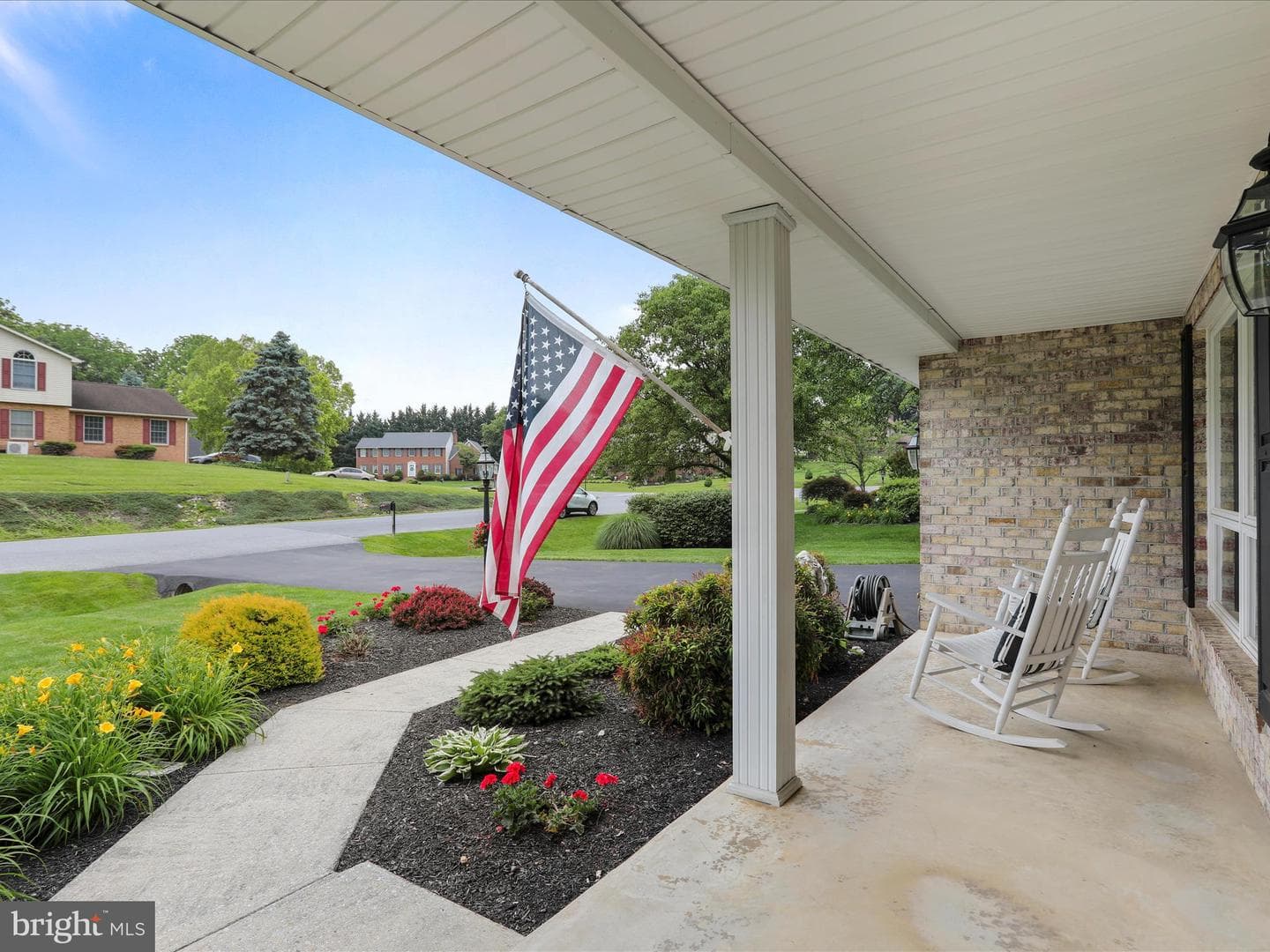 11025 Eastwood Drive photo 8