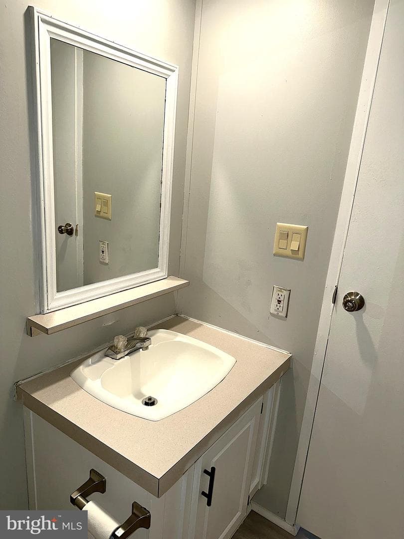16904 Pickwick Lane #307 photo 21