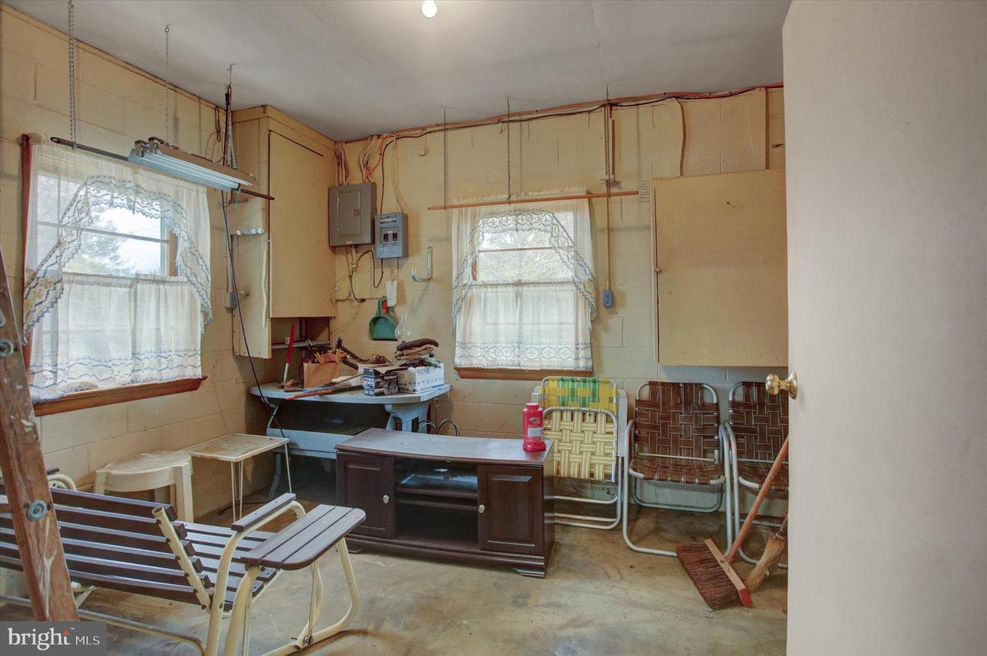 16820 Petmar Circle photo 49