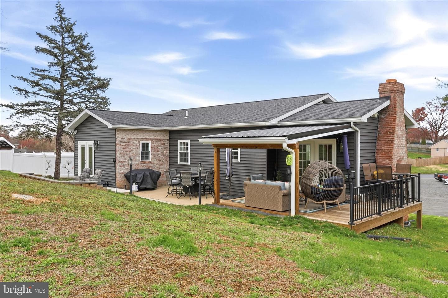 1341 Outer Drive photo 30