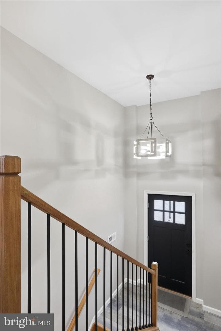 1341 Outer Drive photo 4