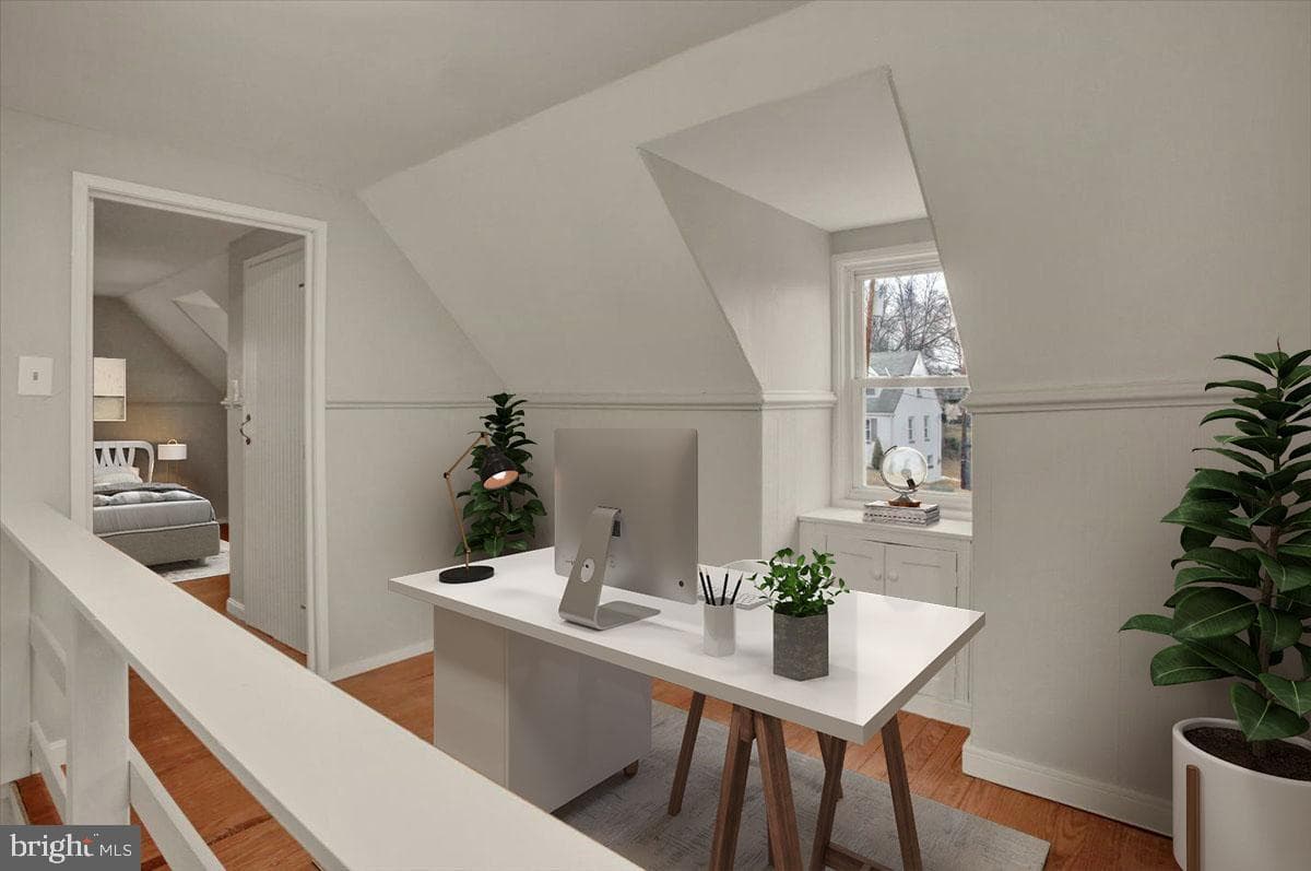 1005 Columbia Road photo 17