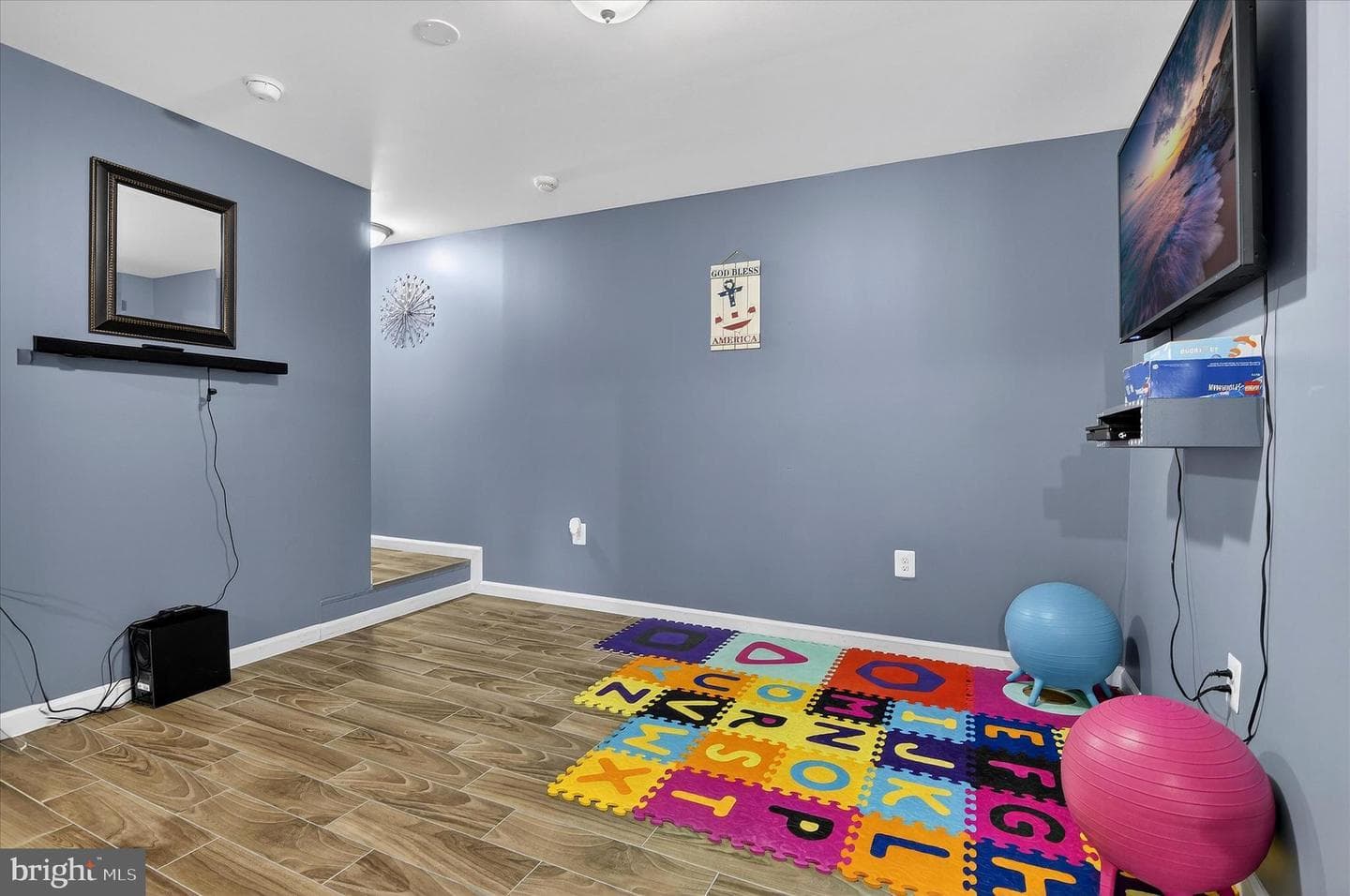 12214 Bucky Avenue photo 27