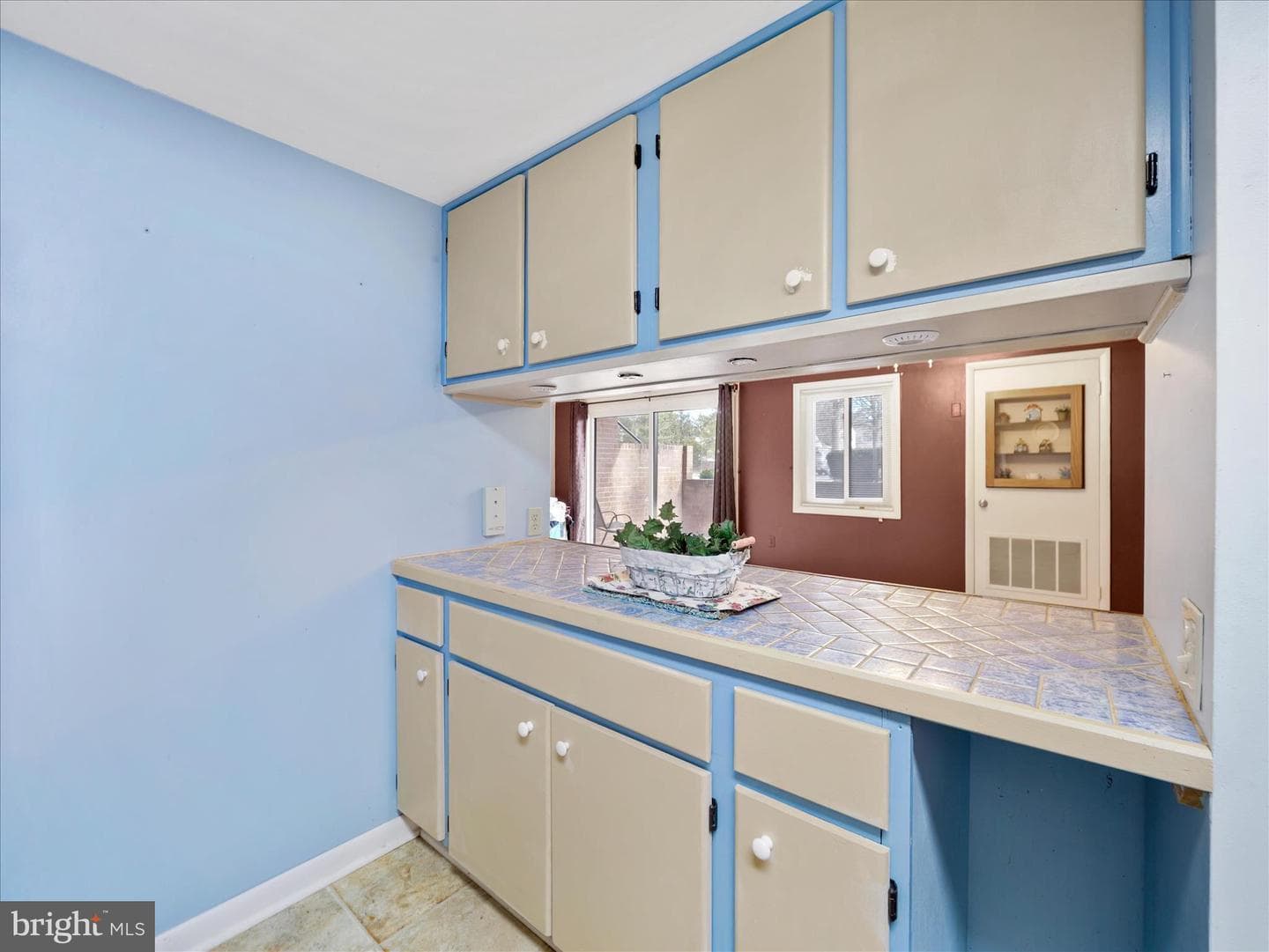 1633 Edgewood Place #1 photo 15