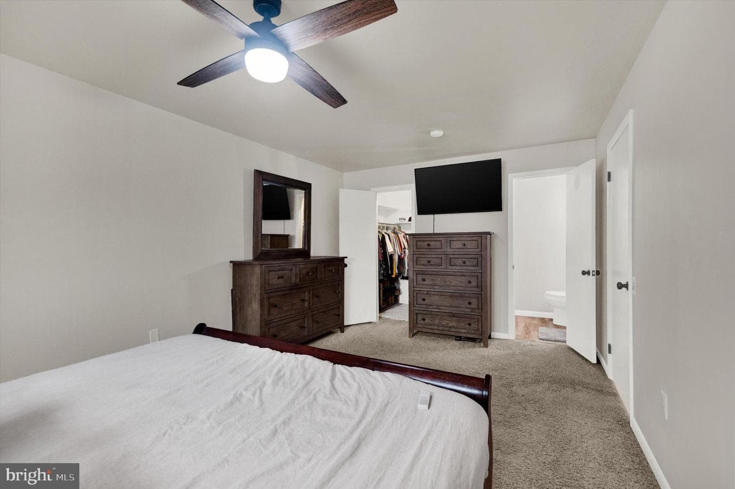 1633 Edgewood Place #201 photo 17