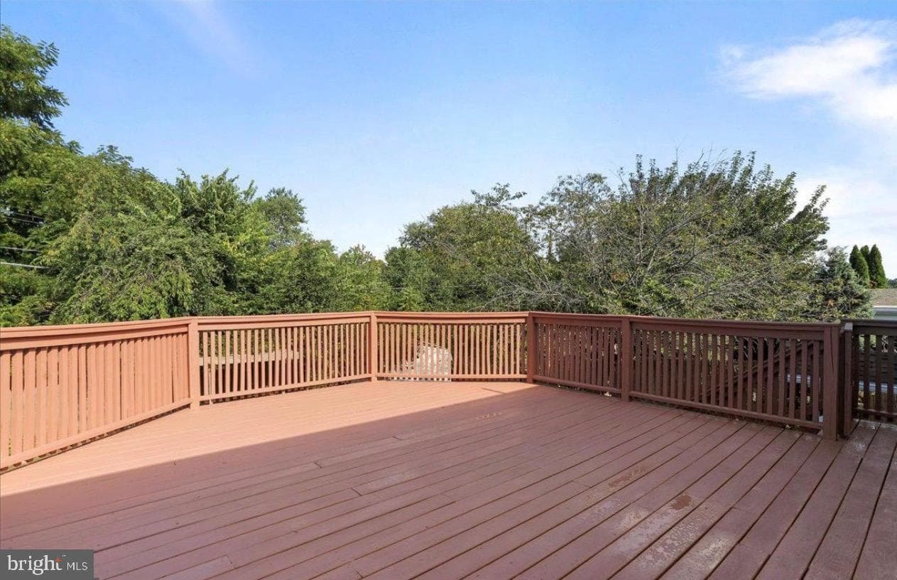 1337 Cedarwood Drive photo 5