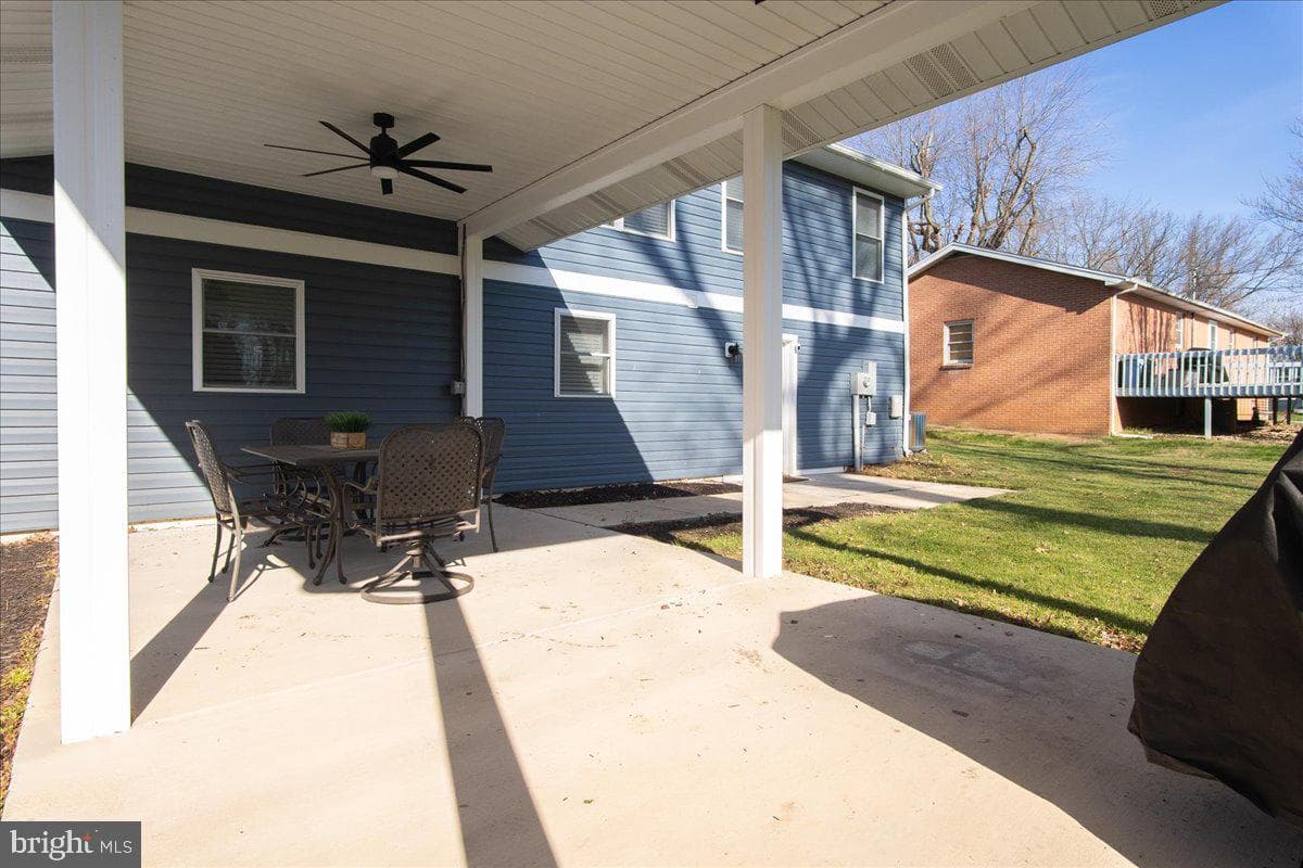13825 Woodland Heights Drive photo 29