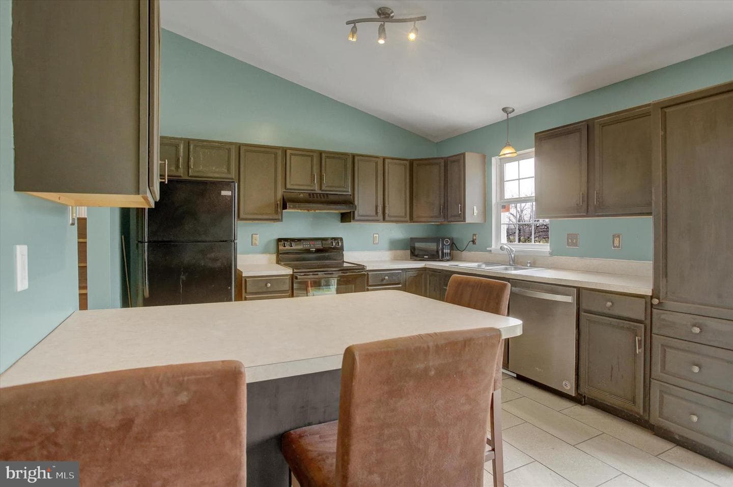 10204 Bear Creek Drive photo 12