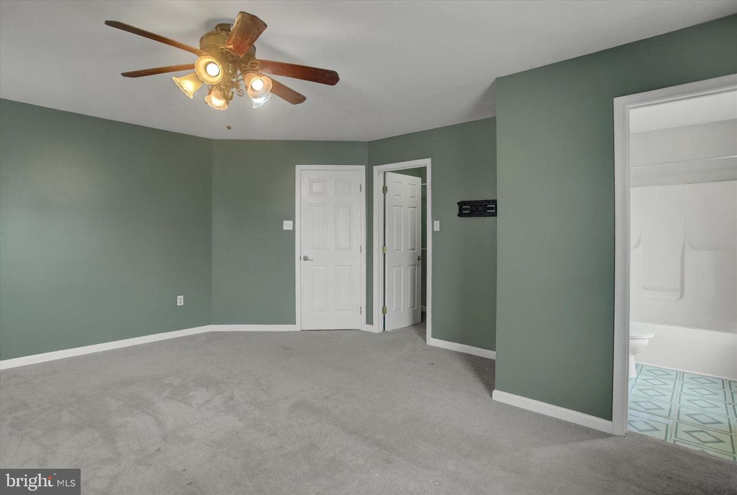 10204 Bear Creek Drive photo 24