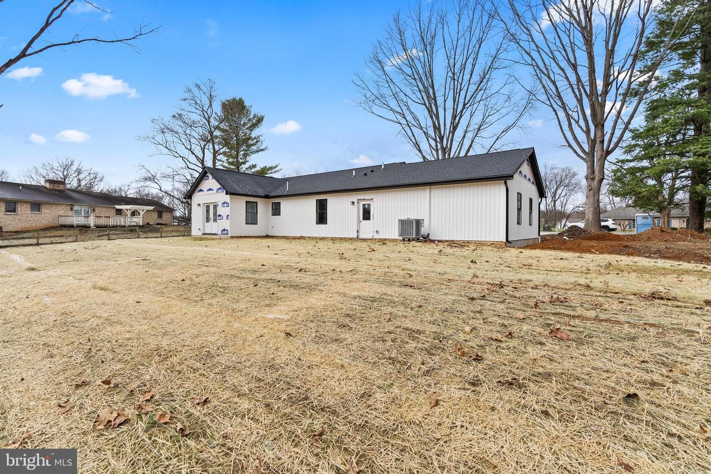 18212 Woodside Drive photo 39