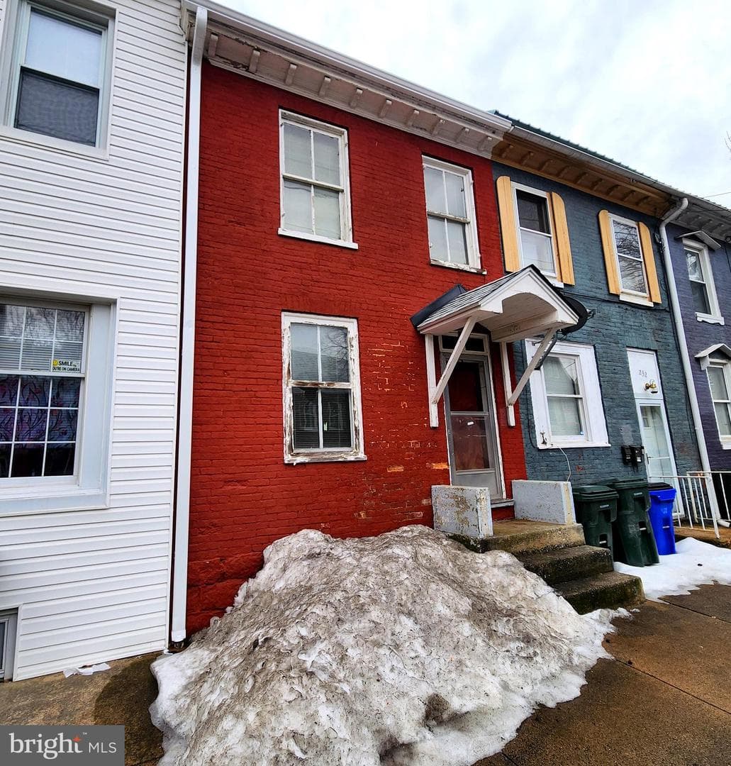 230 S Potomac Street photo 26