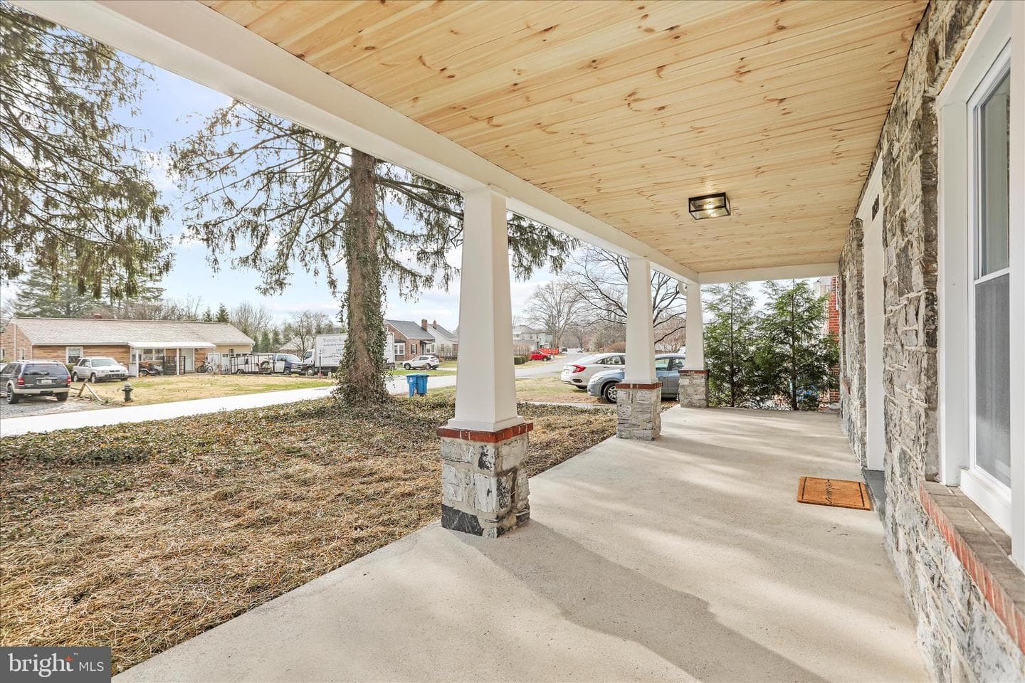 11424 Englewood Road photo 4