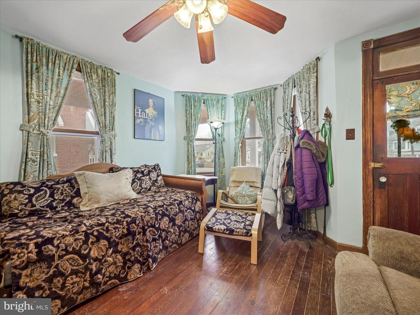 1108 Virginia Avenue photo 7
