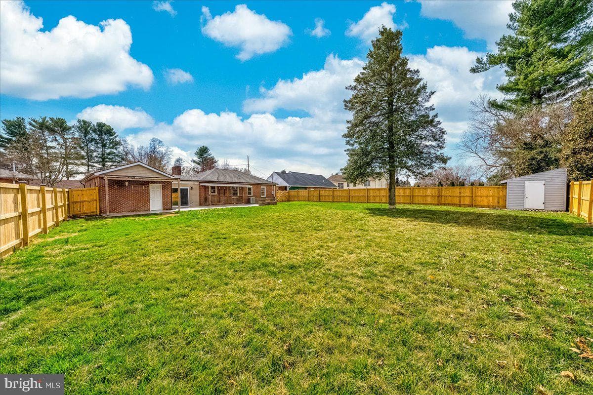 18436 Woodside Drive photo 46