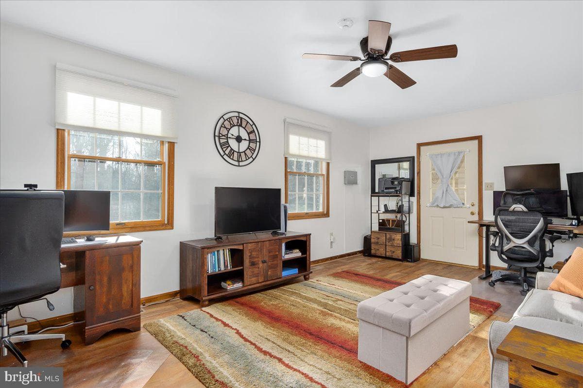 8704 Jans Court photo 17