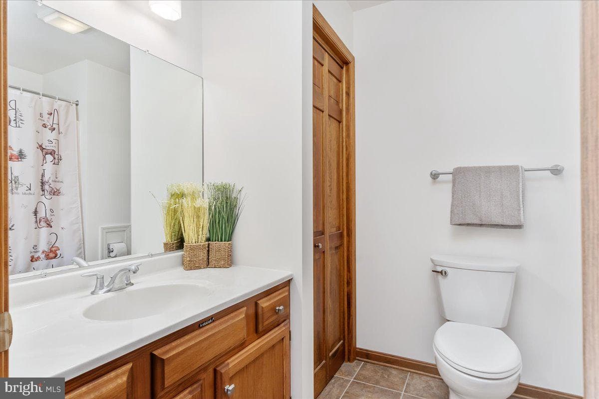 8704 Jans Court photo 27