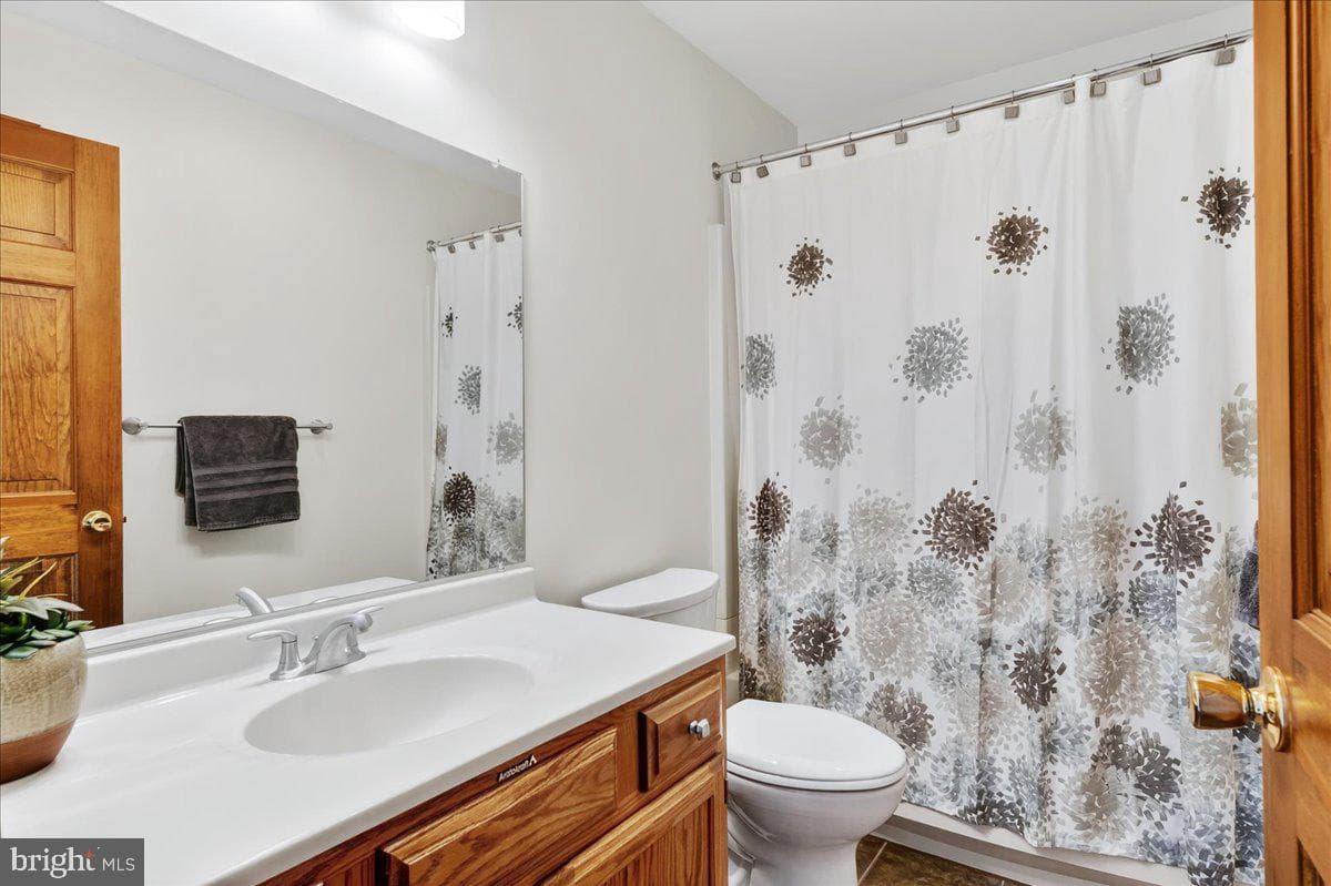 8704 Jans Court photo 28