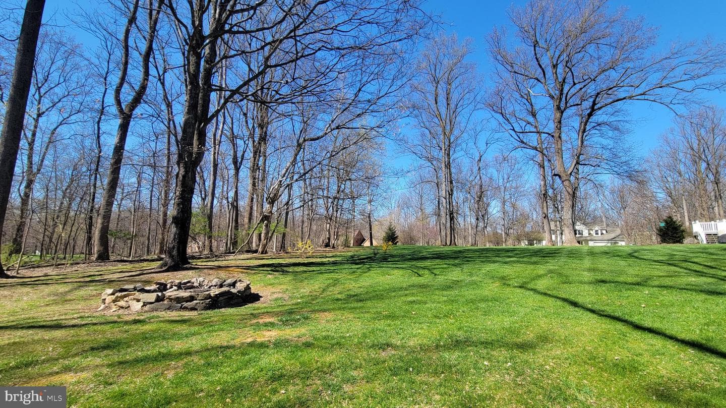 8704 Jans Court photo 37