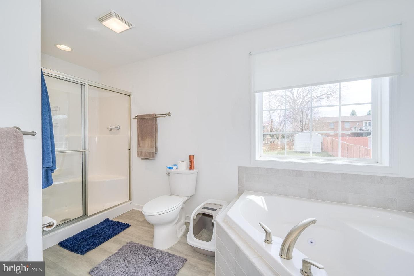 344 Hollymead Terrace photo 32