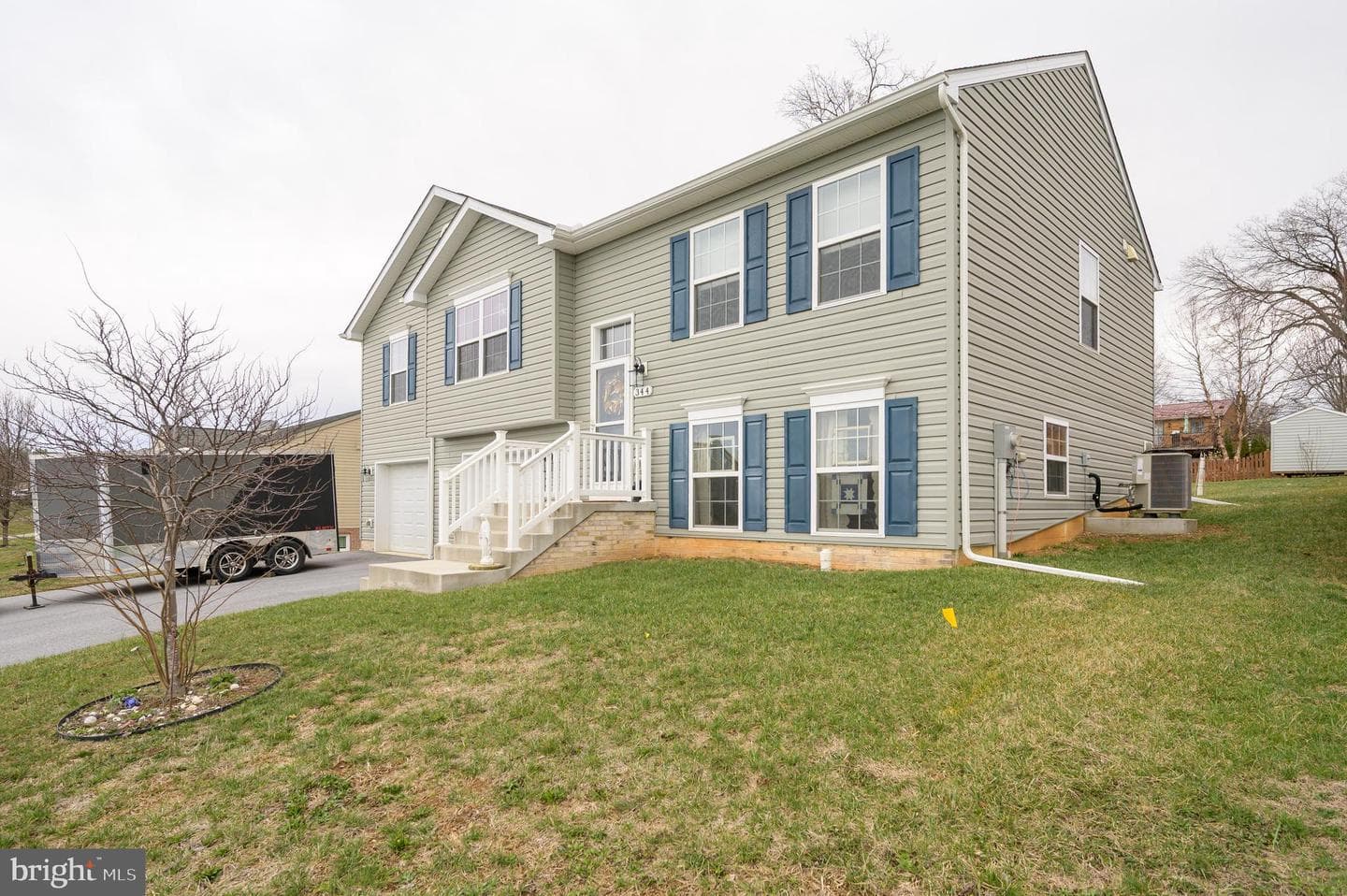 344 Hollymead Terrace photo 46