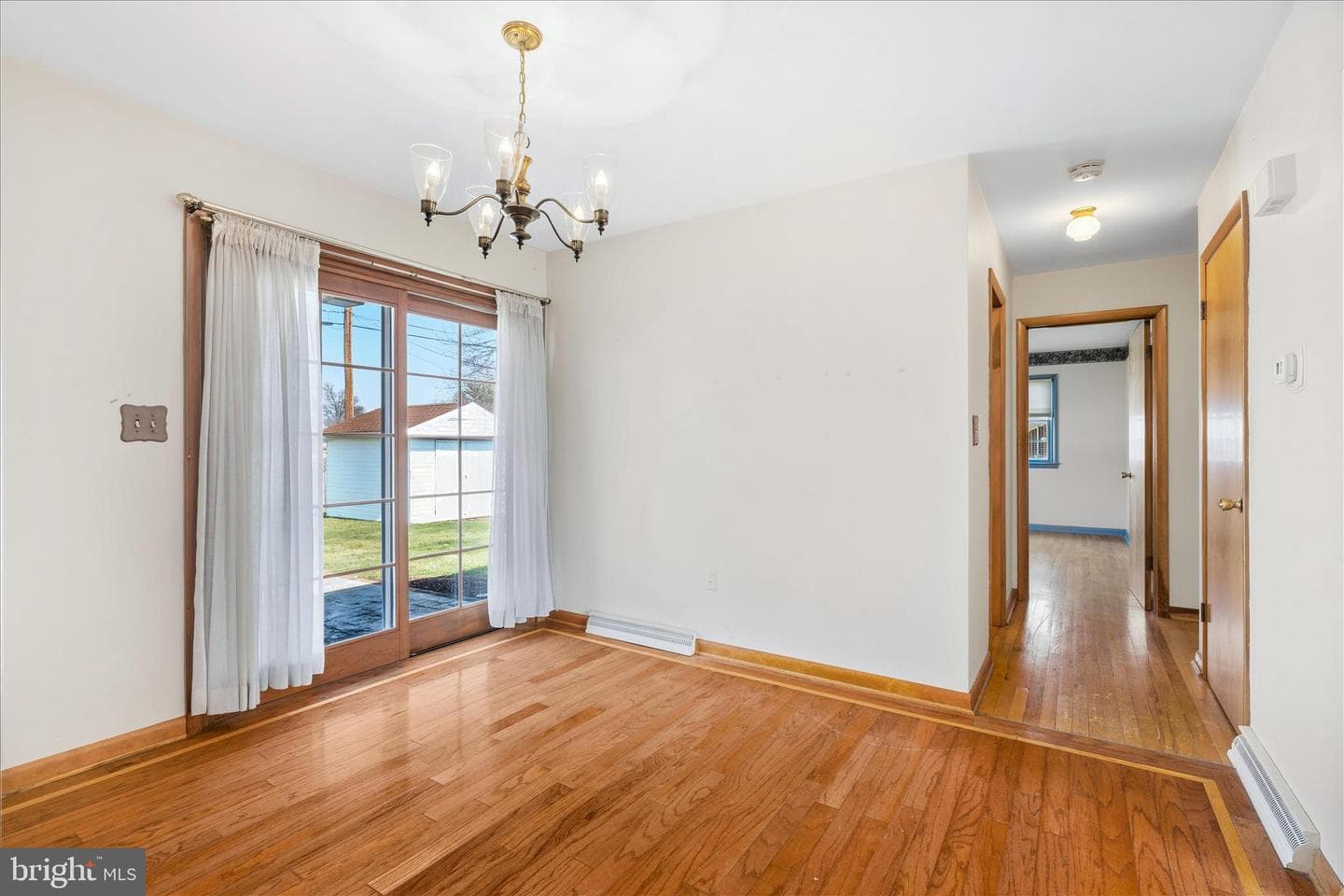 22054 Mohawk Drive photo 12