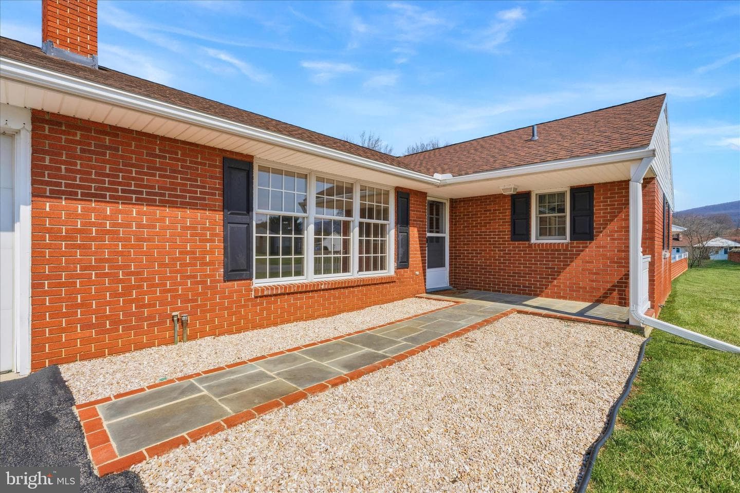 22054 Mohawk Drive photo 6