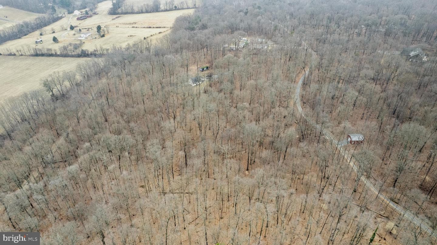 5011 Toyer Road photo 3