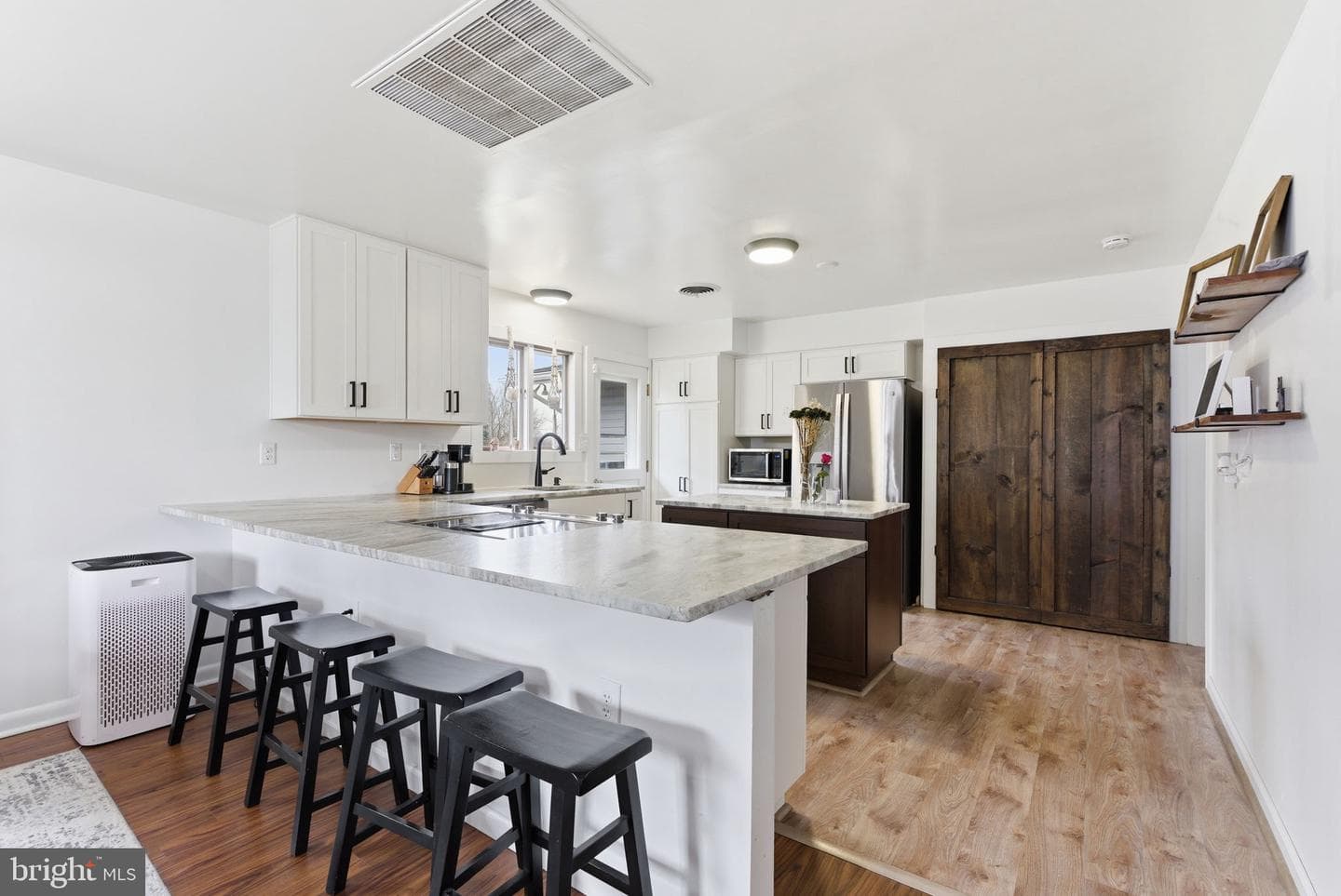20767 Beaver Creek Road photo 12