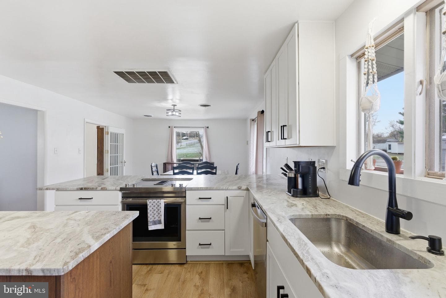 20767 Beaver Creek Road photo 15