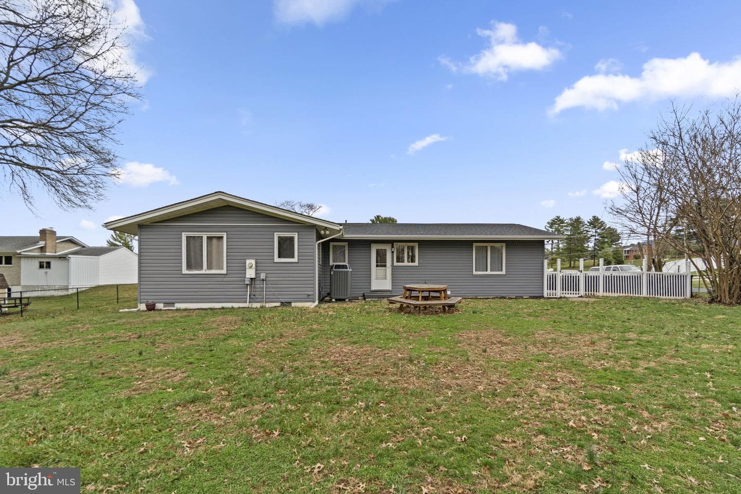 20767 Beaver Creek Road photo 35