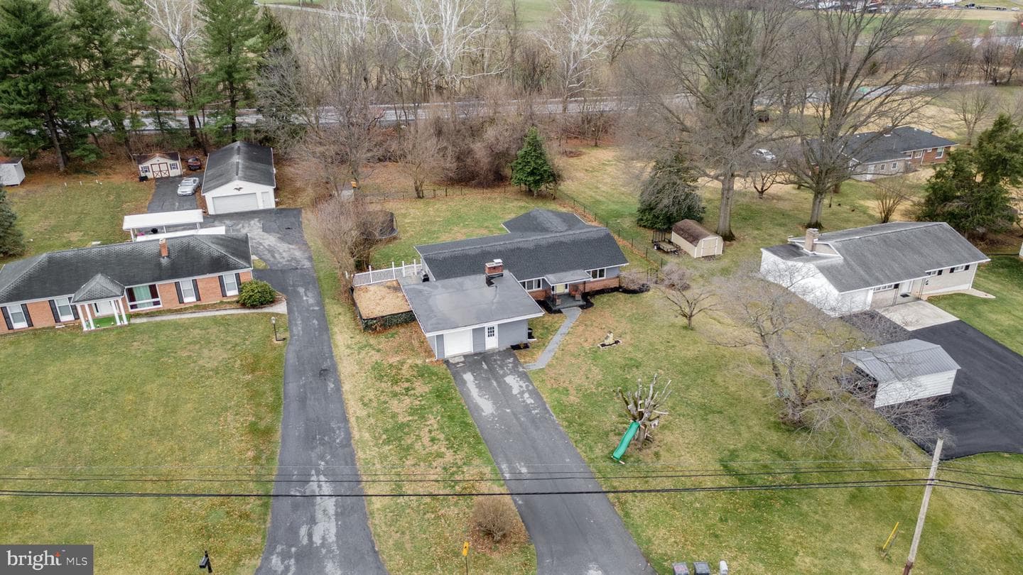 20767 Beaver Creek Road photo 38