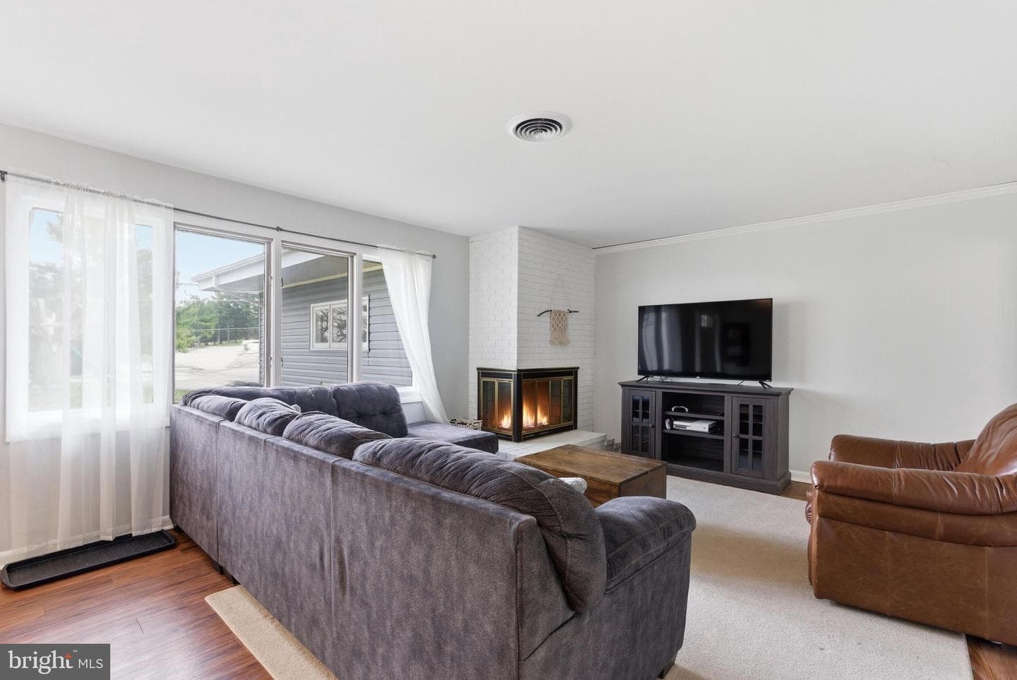20767 Beaver Creek Road photo 5