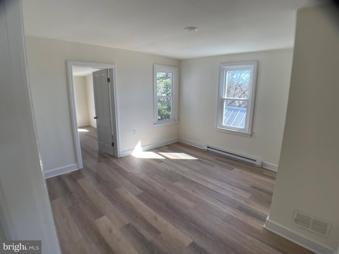 314 E Franklin Street photo 17
