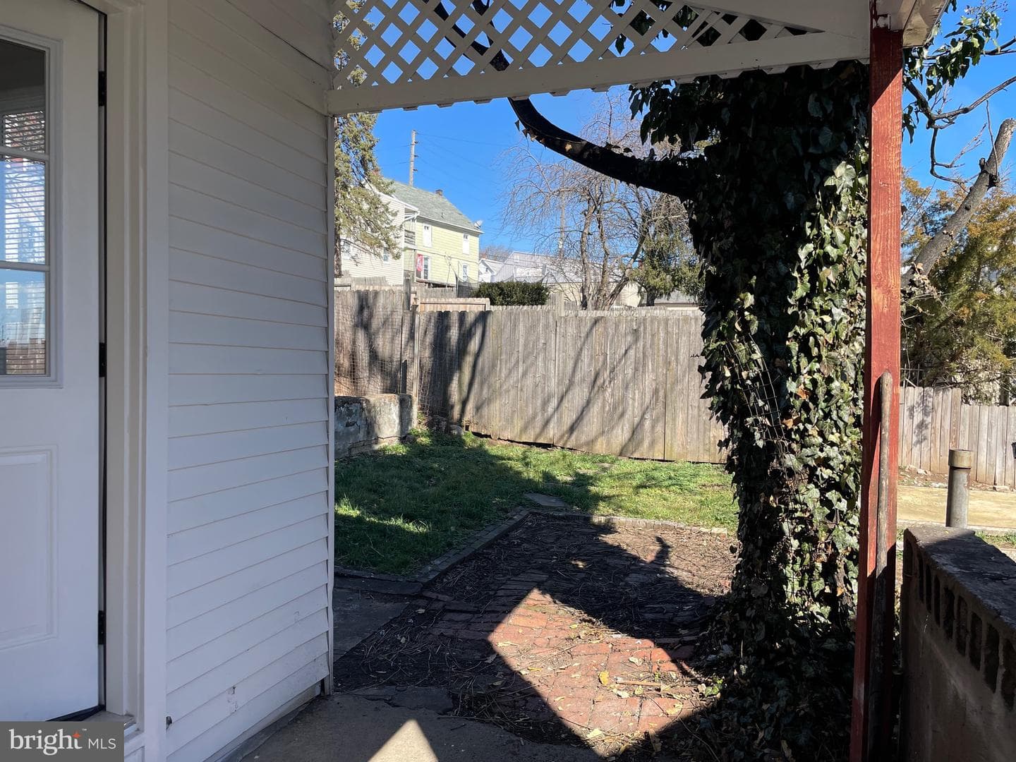 314 E Franklin Street photo 30