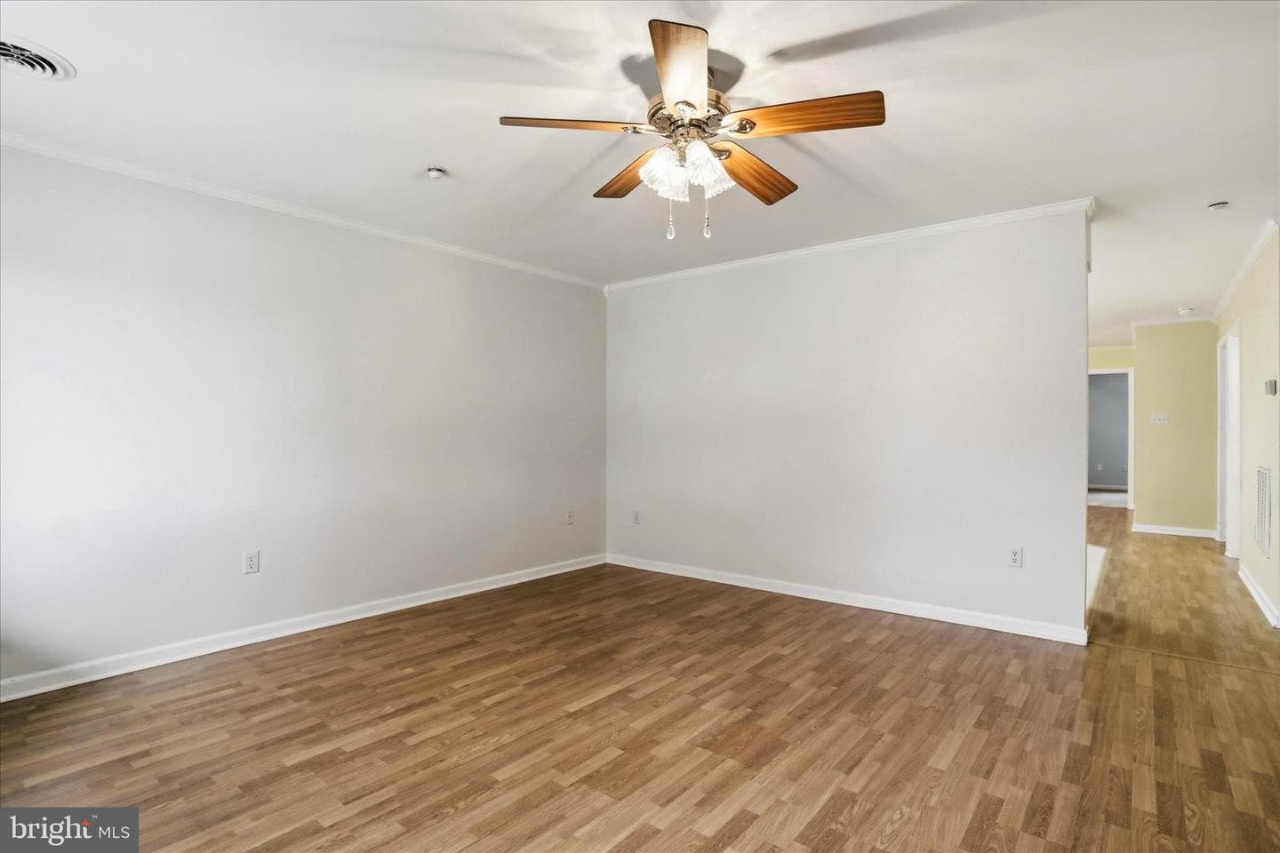 1240 Grand Legacy Drive photo 4