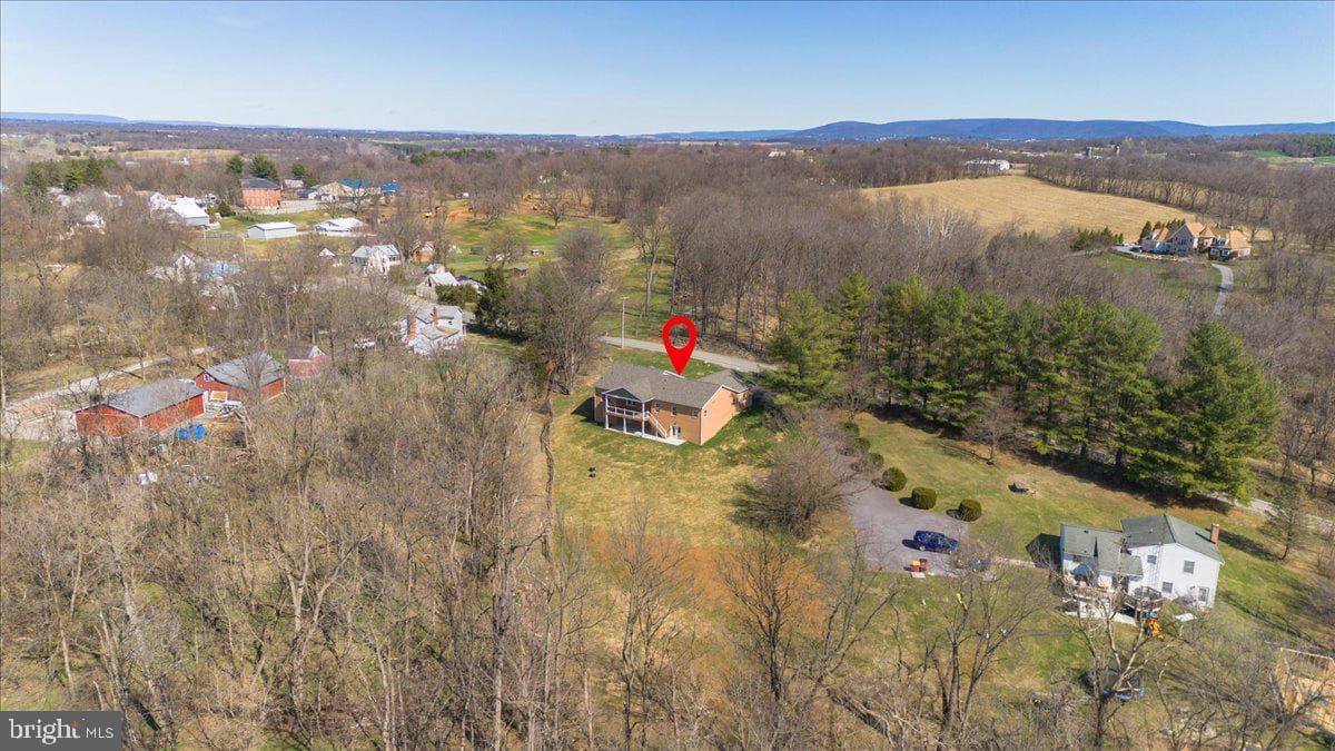 21611 Leitersburg Smithsburg Road photo 3