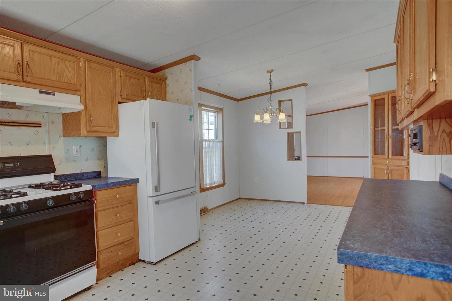 11906 Heather Drive photo 14