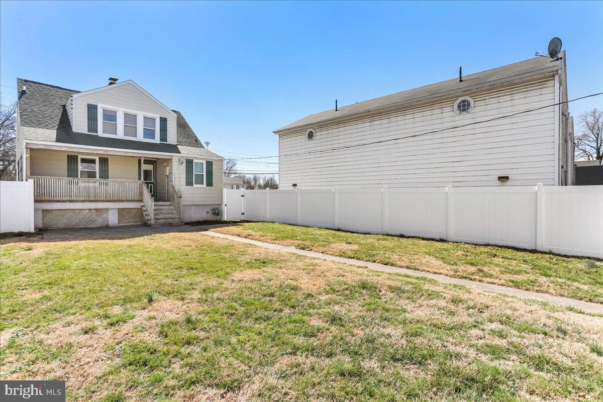 1114 W Washington Street photo 28