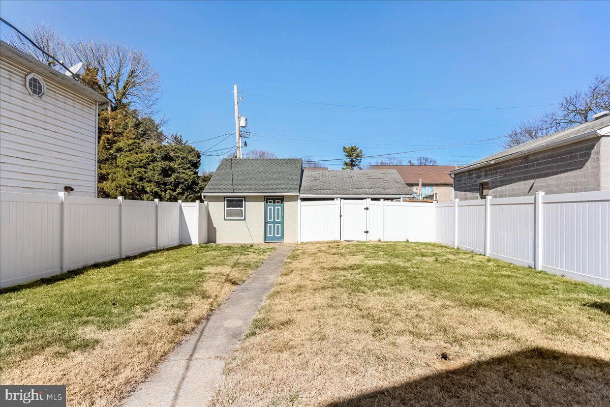 1114 W Washington Street photo 29