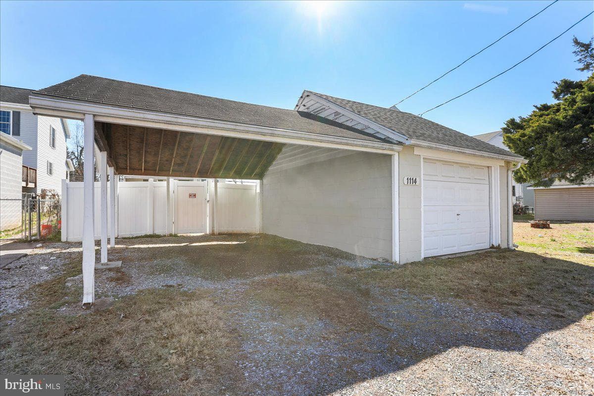 1114 W Washington Street photo 31