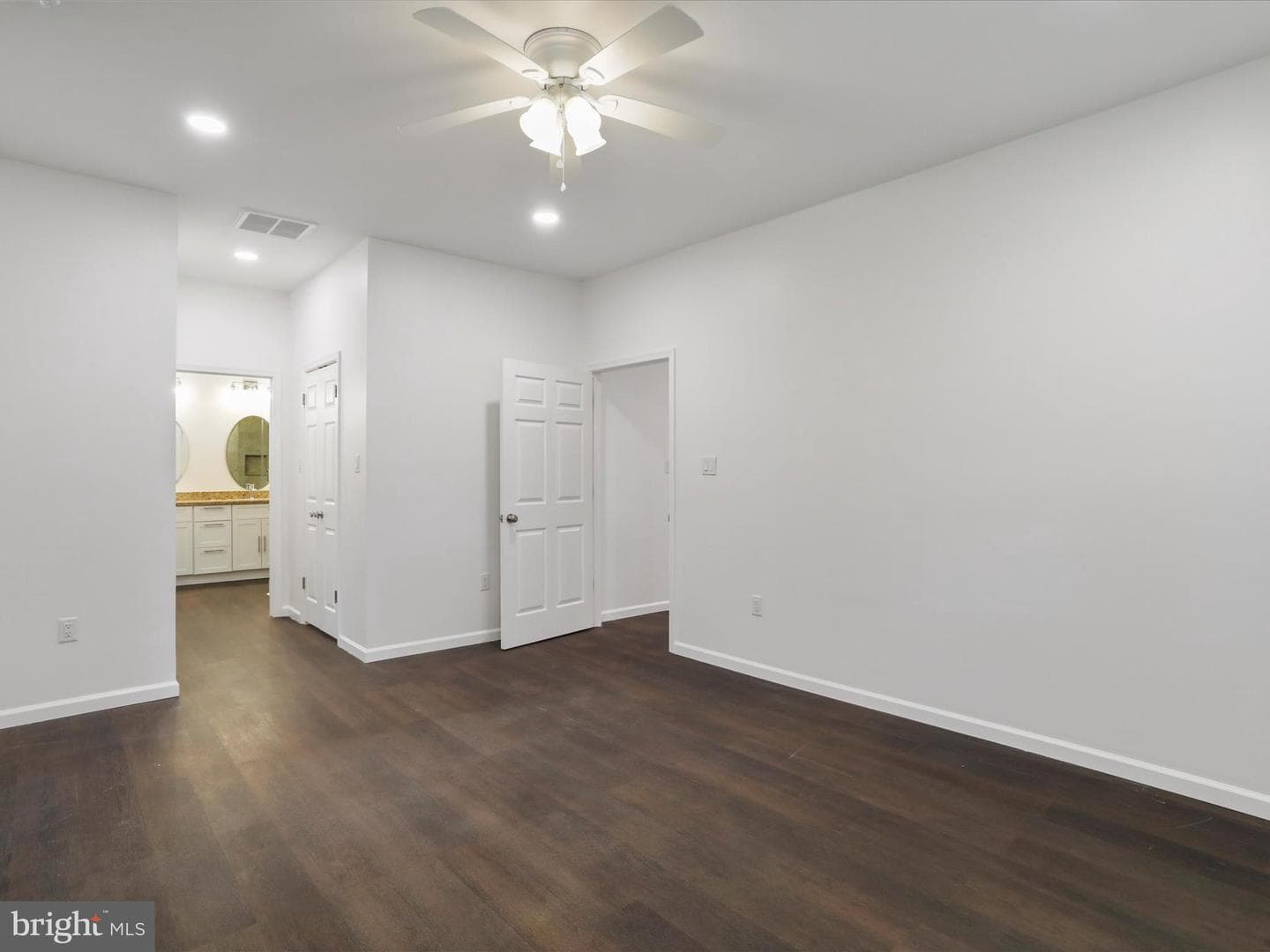 9812 Pembroke Drive photo 9