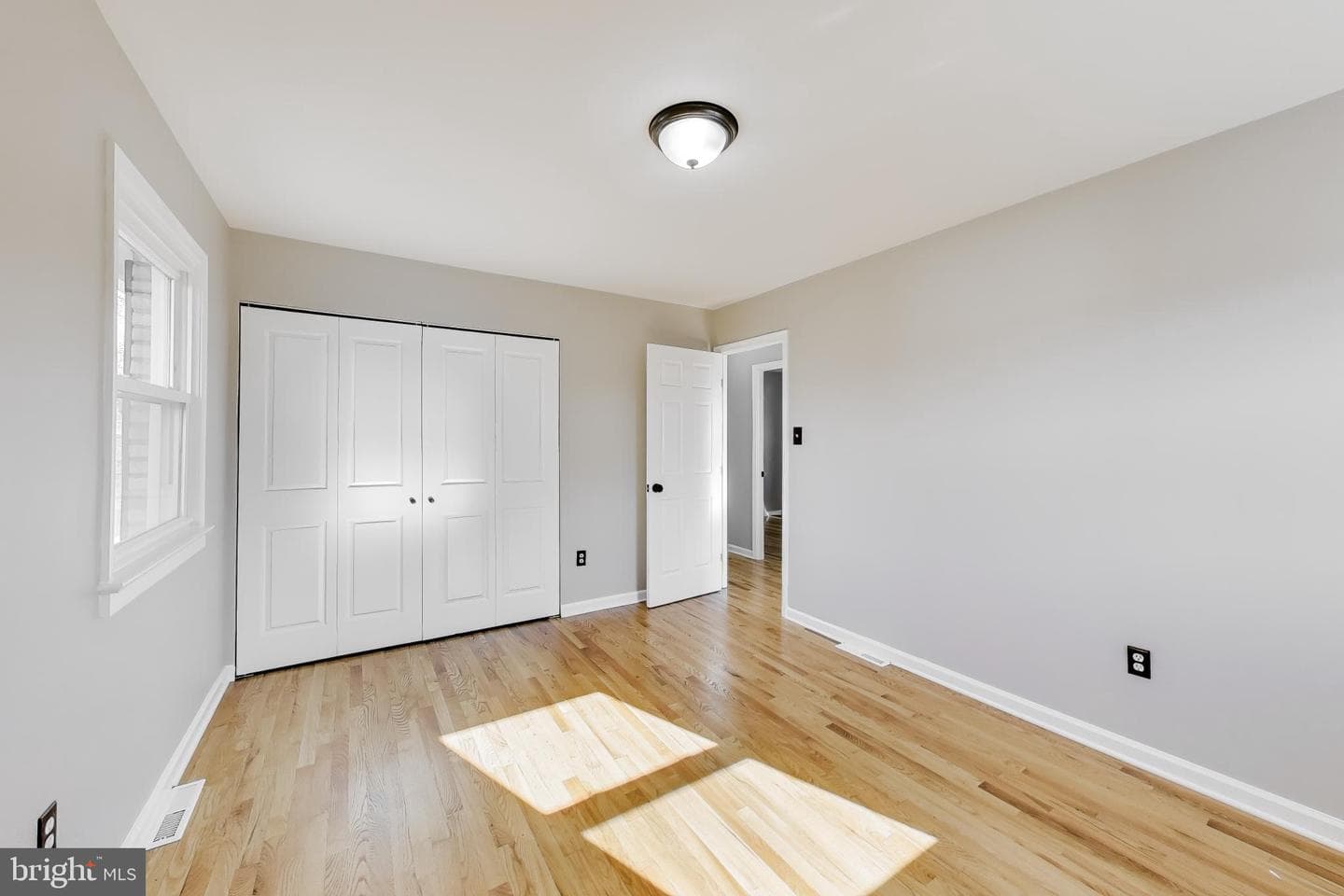 10810 Rosewood Drive photo 14