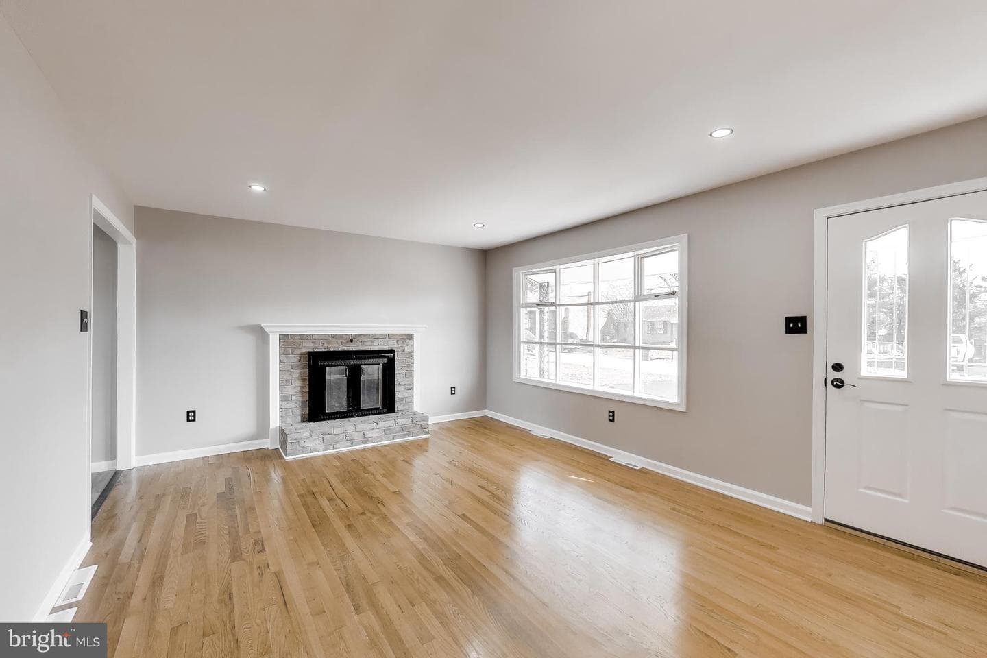 10810 Rosewood Drive photo 7