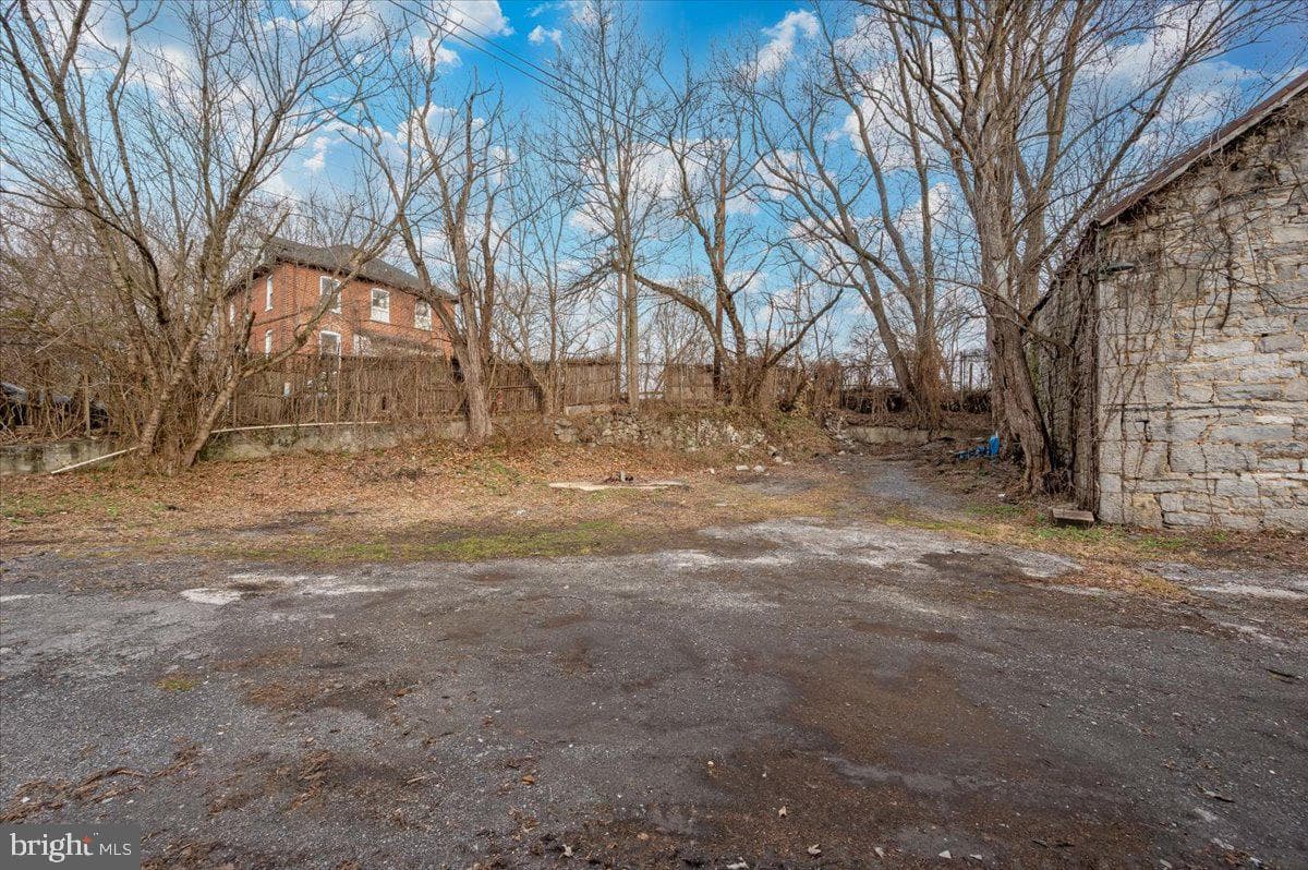 486 Antietam Drive photo 15