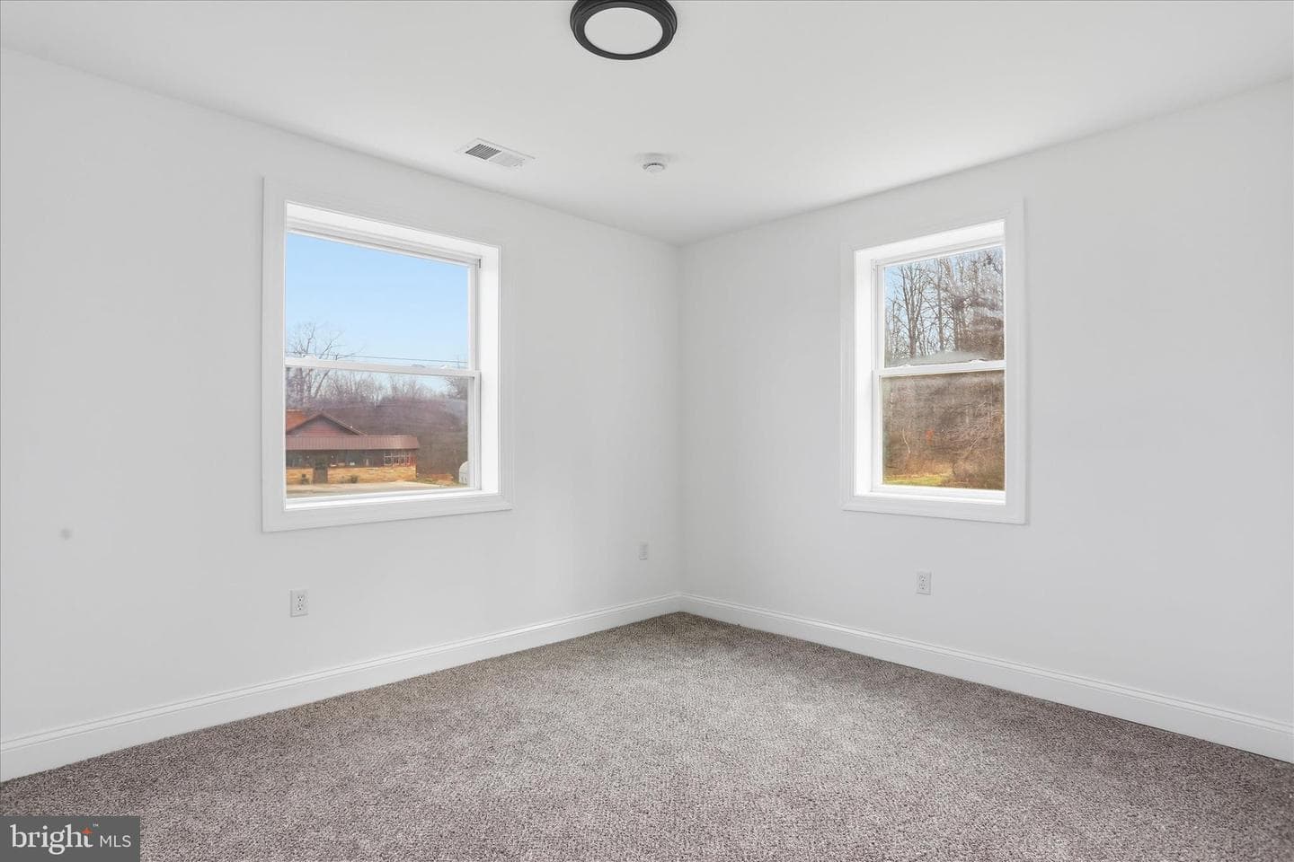 21641 Ridenour Road photo 10