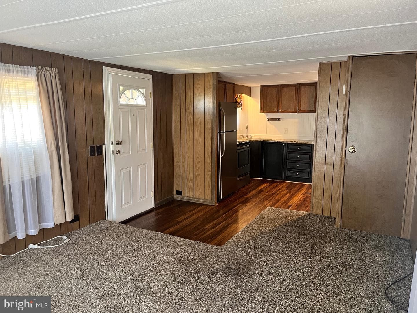 17813 Sherman Avenue photo 11